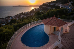 Splendide appartement avec panorama mer, proche Monaco
